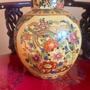 Royal Satsuma ginger jar